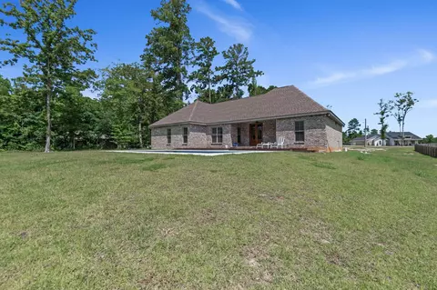 Exterior - 357 Todd Rd, Sumrall, MS 39482 photo 11 of 14