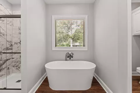 Bath - 357 Todd Rd, Sumrall, MS 39482 photo 1 of 3