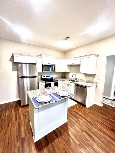 17 W Locust, Sumrall, MS 39482 photo 5