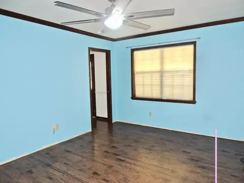 Bedroom - 1907 Wansley Rd, Laurel, MS 39443 photo 3 of 3