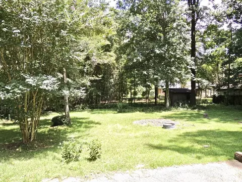 Exterior - 1907 Wansley Rd, Laurel, MS 39443 photo 4 of 4