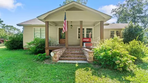 693 Joe Perrett Rd, Laurel, MS 39443