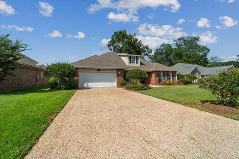 45 Joshburg Cir, Laurel, MS 39443