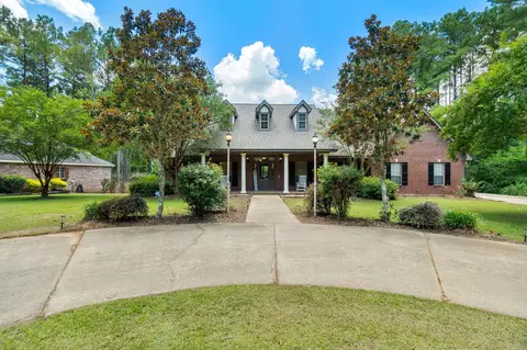130 Cambrooke, Hattiesburg, MS 39402