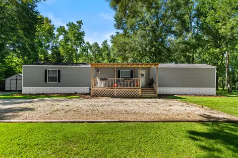 814 Sand Hill Township Rd, Ellisville, MS 39437