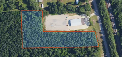 1637 Hwy 11, Petal, MS 39465