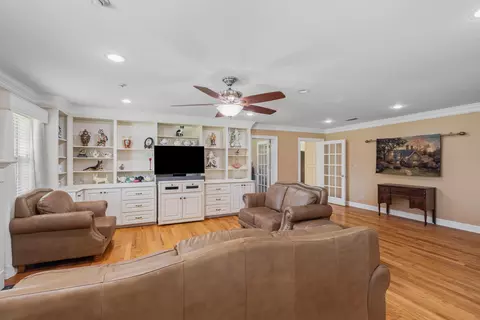 36 Greenbriar Ln, Laurel, MS 39443 photo 16