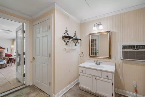 36 Greenbriar Ln, Laurel, MS 39443 photo 31