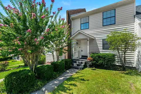 123 Brookwood Ln, Hattiesburg, MS 39401