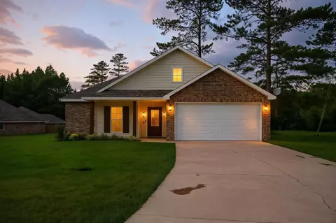 21 Charbonneau, Sumrall, MS 39482 photo 2