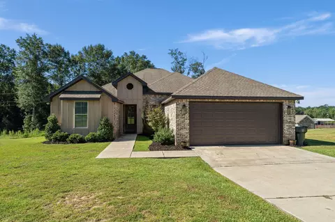 37 Higgins Cutoff Rd, Sumrall, MS 39482