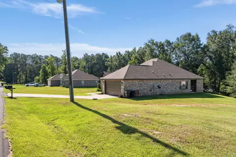 37 Higgins Cutoff Rd, Sumrall, MS 39482 photo 3
