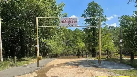 Exterior - 128 Beaver Dam Rd, Lucedale, MS 39452 photo 4 of 5