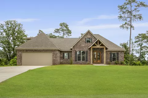 10 N Bryant Rd, Sumrall, MS 39482
