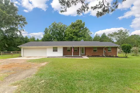 425 Patrick Rd, Hattiesburg, MS 39401