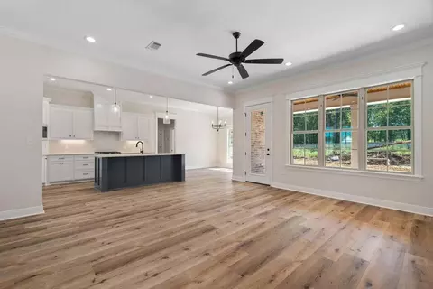 7 Rebel Ln, Laurel, MS 39443 photo 5