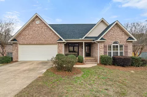16 Woodside, Hattiesburg, MS 39402