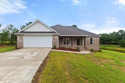 22 Joan Dr, Ellisville, MS 39437