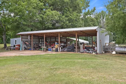 Exterior - 120 Anse Reed Rd, Magee, MS 39111 photo 7 of 14