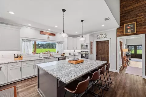 Kitchen - 120 Anse Reed Rd, Magee, MS 39111 photo 4 of 4
