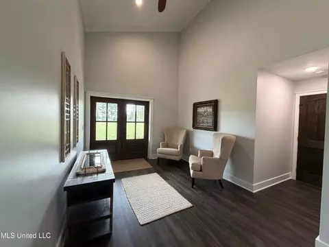 Entry Way - 120 Anse Reed Rd, Magee, MS 39111 photo 1 of 5