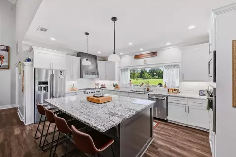 Kitchen - 120 Anse Reed Rd, Magee, MS 39111 photo 2 of 4