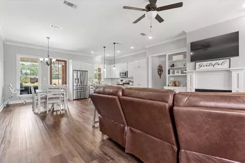 1566 Oloh, Sumrall, MS 39482 photo 5