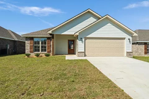 79 E Bartlet Way, Hattiesburg, MS 39402