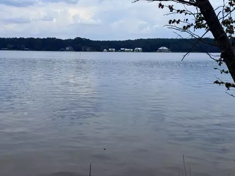 198 Ella Pt, Lumberton, MS 39455