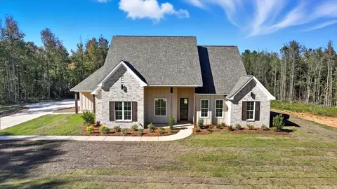 Exterior - 204 A D Mclendon Rd, Mendenhall, MS 39114 photo 15 of 16
