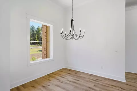 Dining - 204 A D Mclendon Rd, Mendenhall, MS 39114 photo 1 of 1