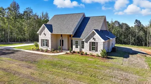 Exterior - 204 A D Mclendon Rd, Mendenhall, MS 39114 photo 16 of 16