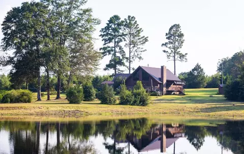 32 Ward Rd, Lumberton, MS 39455
