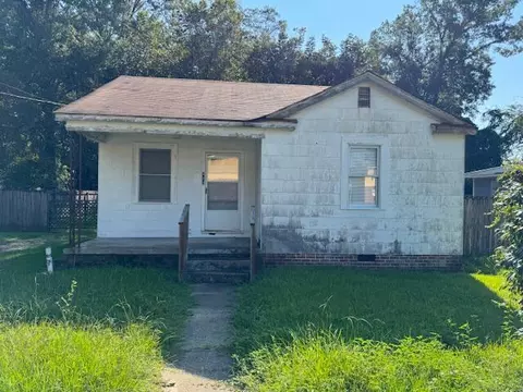 113 N George St, Petal, MS 39465
