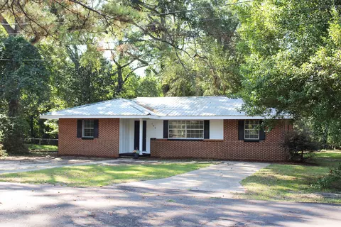 300 Napoleon St, Petal, MS 39465
