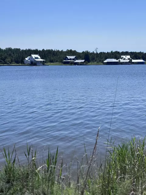 3 Feather Pt, Lumberton, MS 39455
