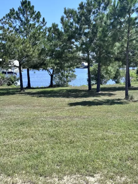 43 Painted Arrow, Lumberton, MS 39455