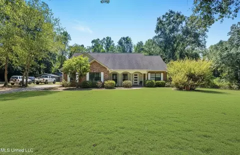 51 Nobles Rd, Sumrall, MS 39482