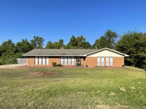 307 Maywood Dr, Petal, MS 39465