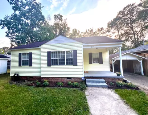 215 S 13th Ave, Hattiesburg, MS 39401