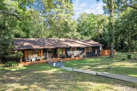 117 N 18th Ave, Laurel, MS 39440