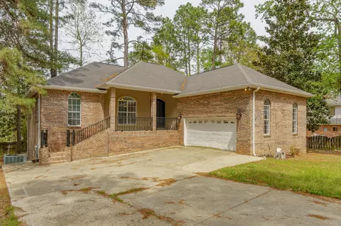 12 Chalmett Pl, Hattiesburg, MS 39402