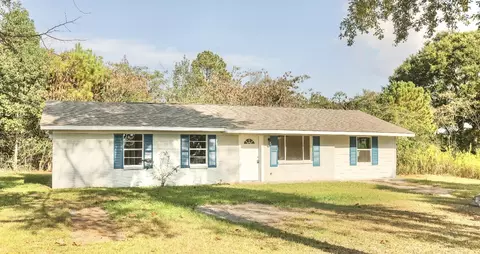 Exterior - 3381 Smith County Rd 79, Mize, MS 39116 photo 2 of 4
