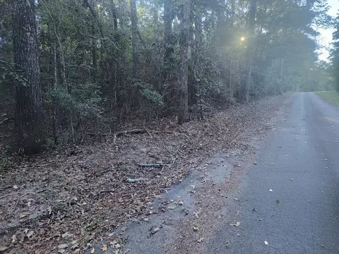 Nhn Triangle Dr., Laurel, MS 39443