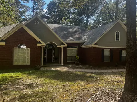49 Bent Creek Loop, Hattiesburg, MS 39402
