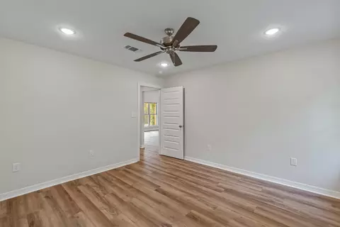 Bedroom - 4 Front Ave, Sumrall, MS 39482 photo 2 of 5