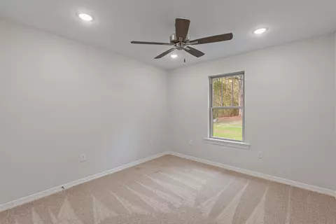 Bedroom - 4 Front Ave, Sumrall, MS 39482 photo 5 of 5