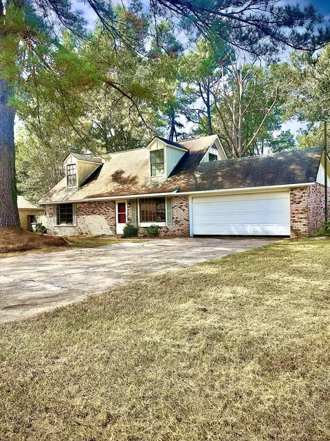 1113 Aztec Trl, Columbia, MS 39429