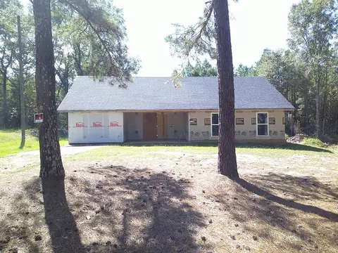 17 Bullock Rd, Seminary, MS 39479
