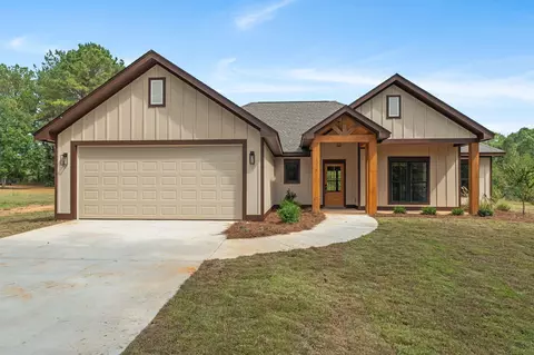 12 Millie Lott Rd, Sumrall, MS 39482
